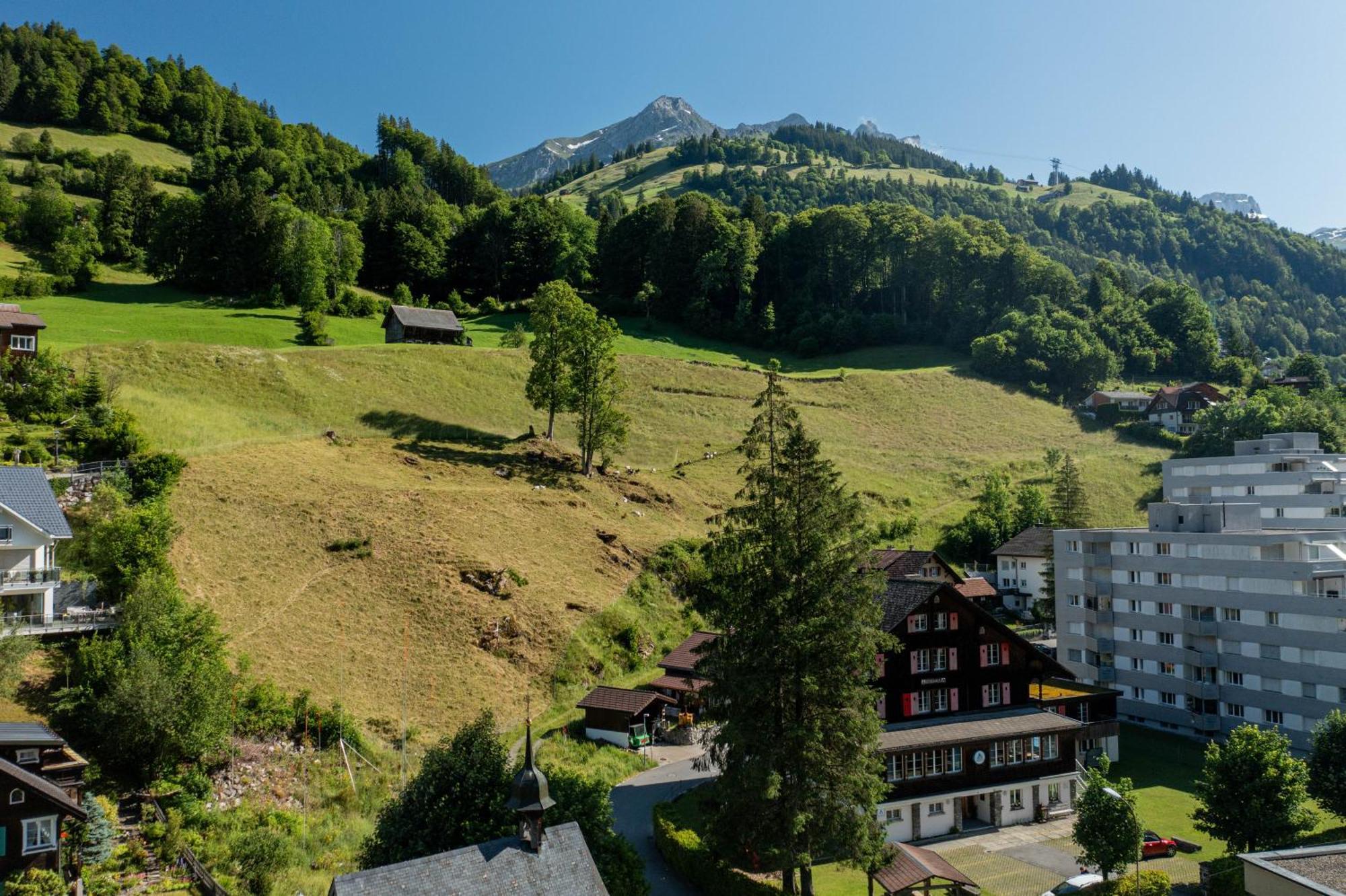 Engelberg Youth Hostel Exterior foto